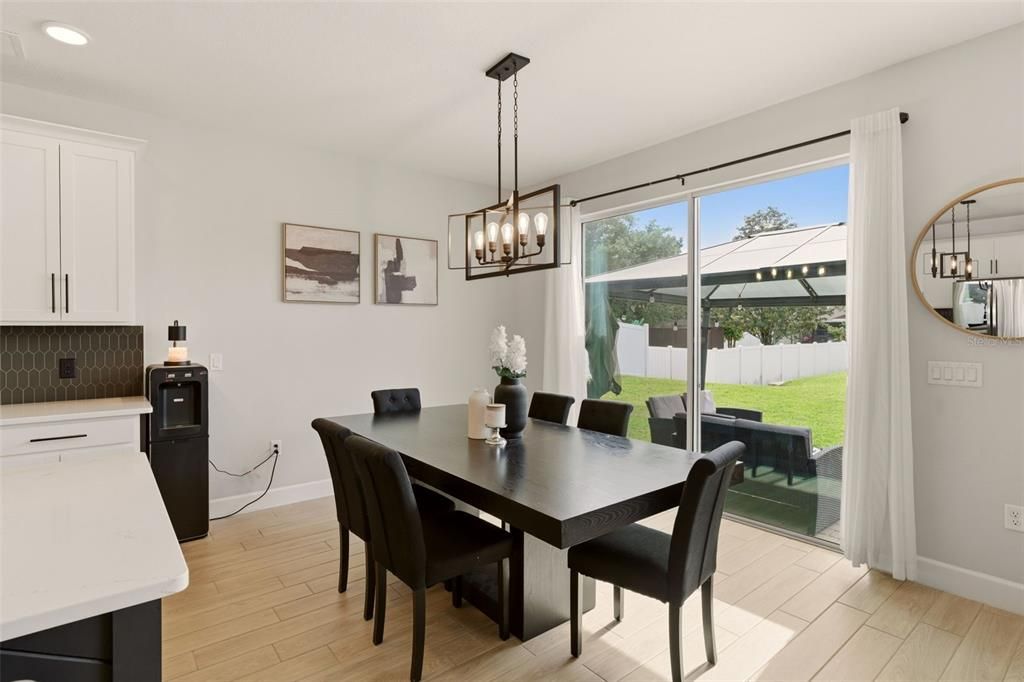 For Sale: $675,000 (6 beds, 3 baths, 3120 Square Feet)