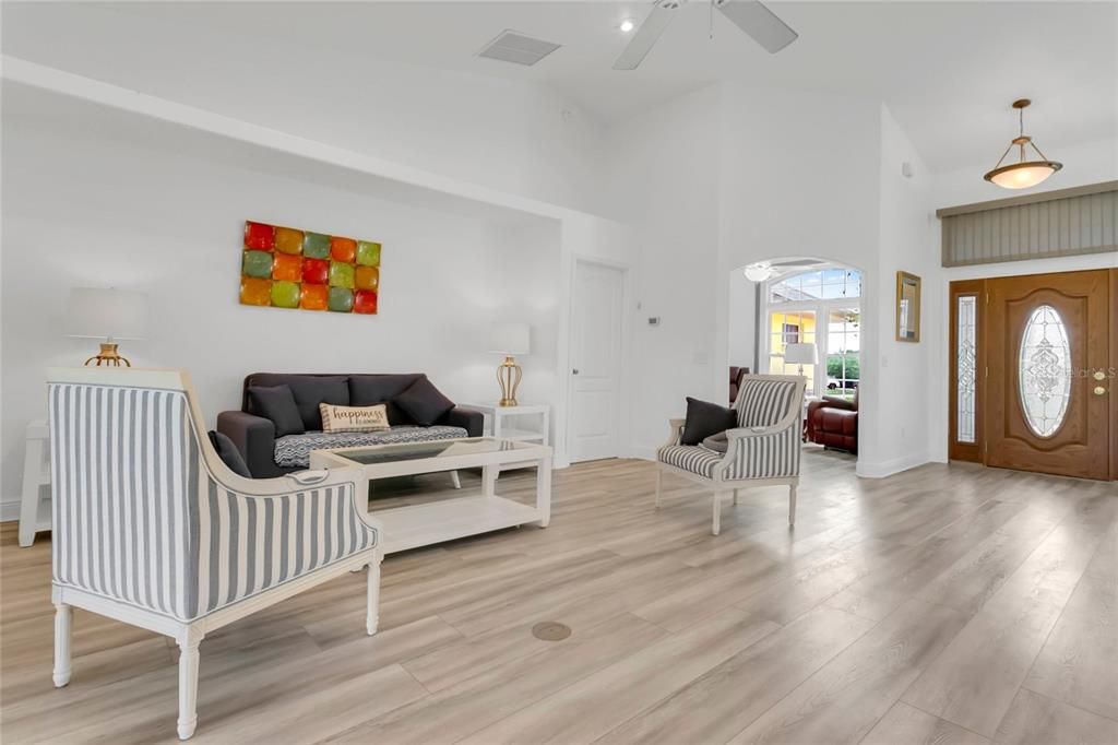 For Sale: $609,000 (3 beds, 2 baths, 2949 Square Feet)