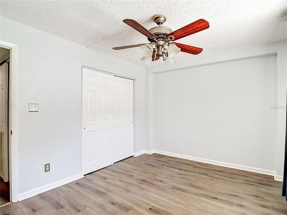 En Venta: $137,000 (2 camas, 1 baños, 783 Pies cuadrados)