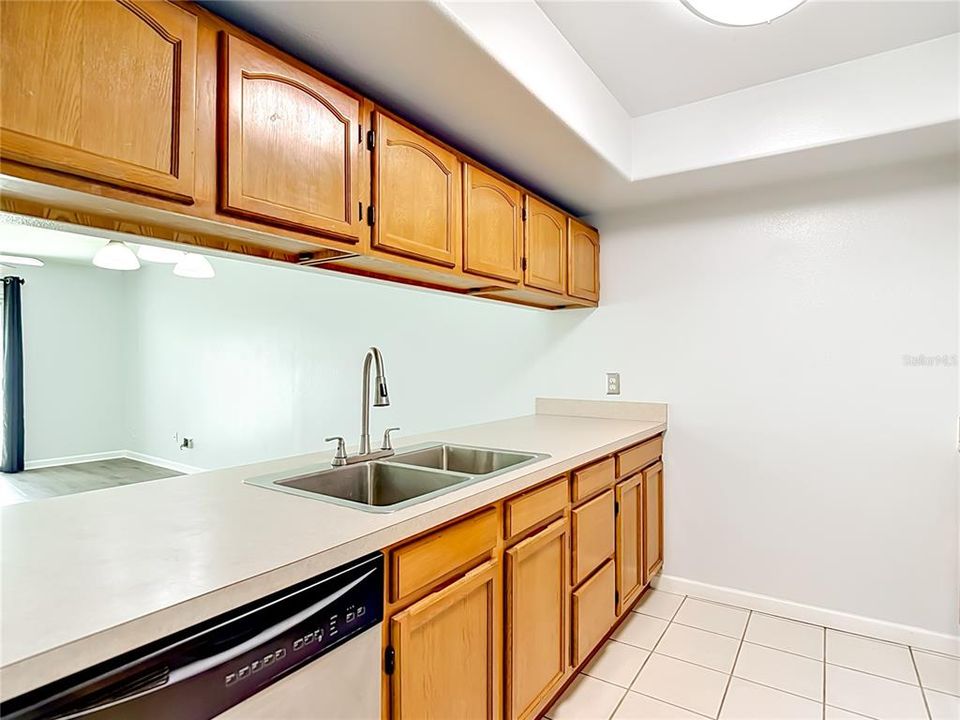 En Venta: $137,000 (2 camas, 1 baños, 783 Pies cuadrados)