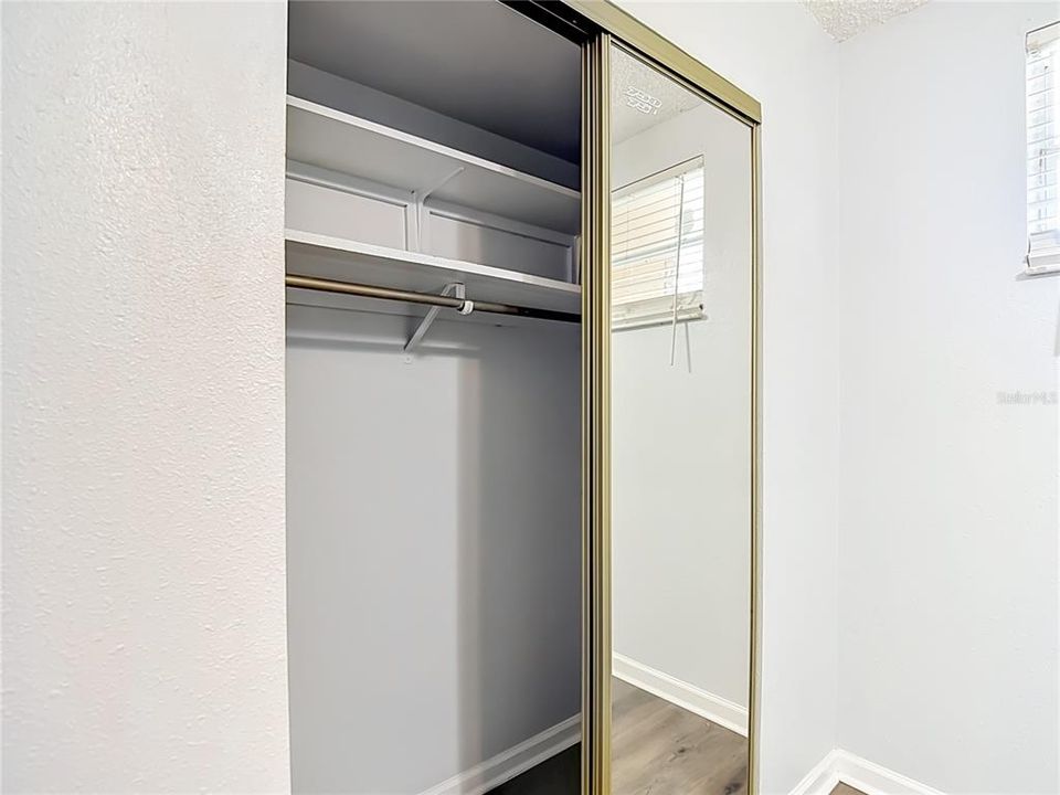 En Venta: $137,000 (2 camas, 1 baños, 783 Pies cuadrados)