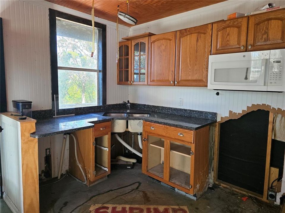 En Venta: $339,000 (1 camas, 1 baños, 1000 Pies cuadrados)