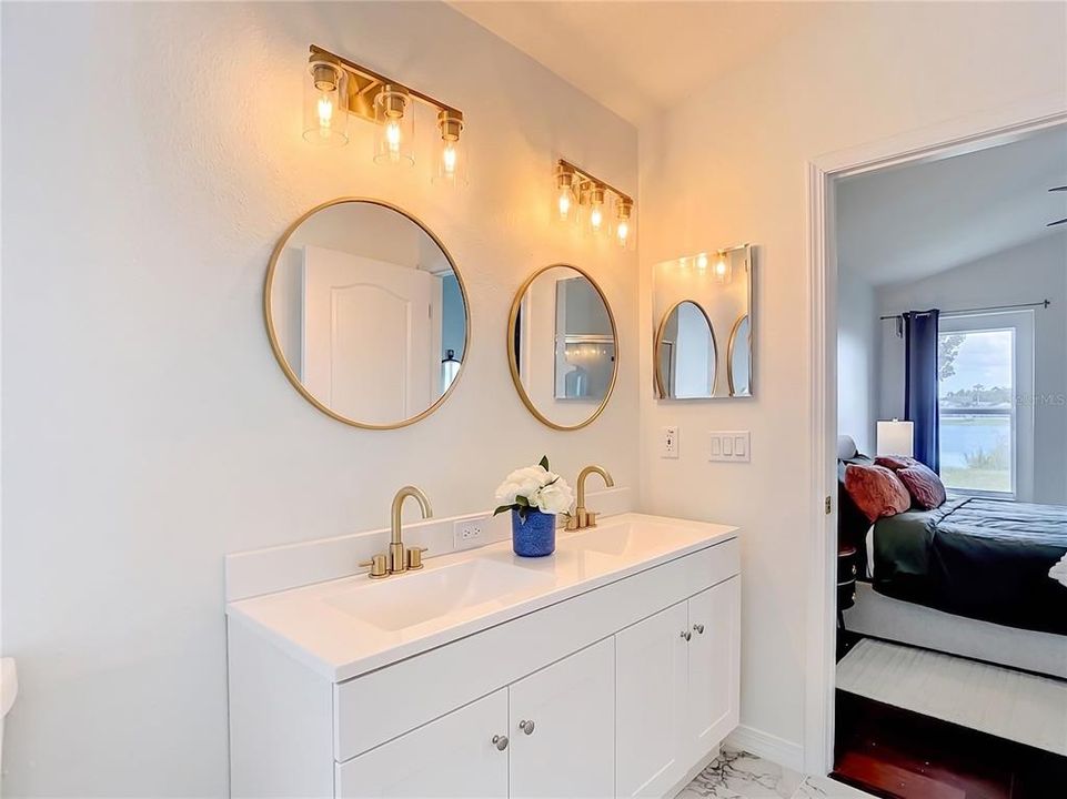 En Venta: $435,000 (4 camas, 3 baños, 1827 Pies cuadrados)