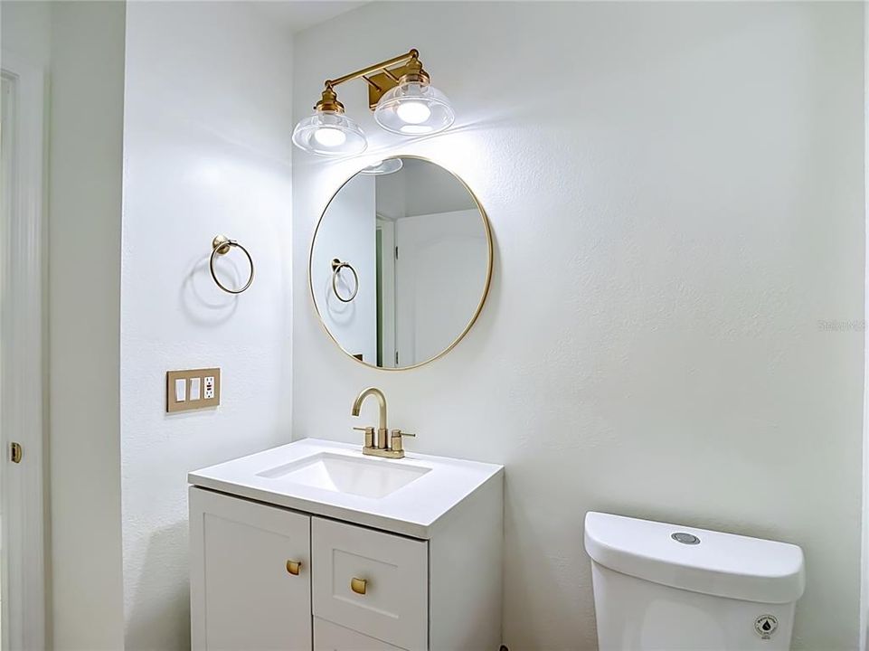 En Venta: $435,000 (4 camas, 3 baños, 1827 Pies cuadrados)