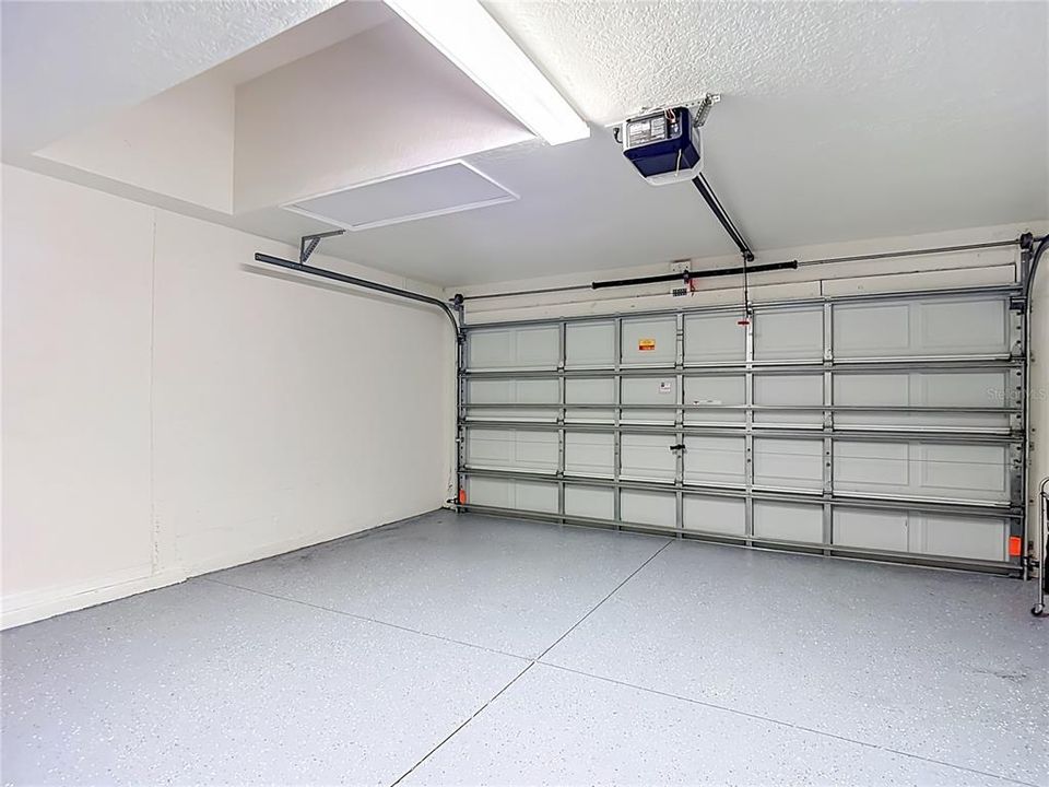 En Venta: $435,000 (4 camas, 3 baños, 1827 Pies cuadrados)