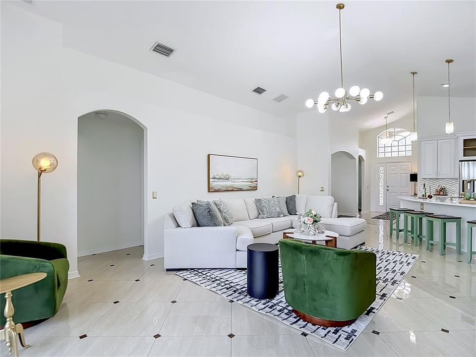 En Venta: $435,000 (4 camas, 3 baños, 1827 Pies cuadrados)
