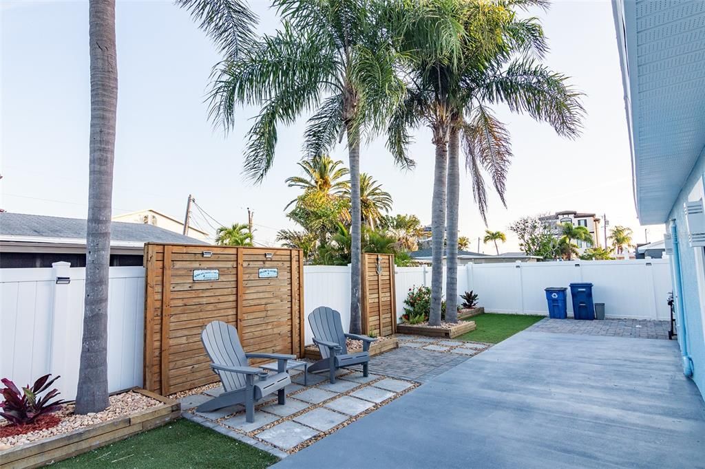 For Sale: $668,000 (3 beds, 2 baths, 1232 Square Feet)