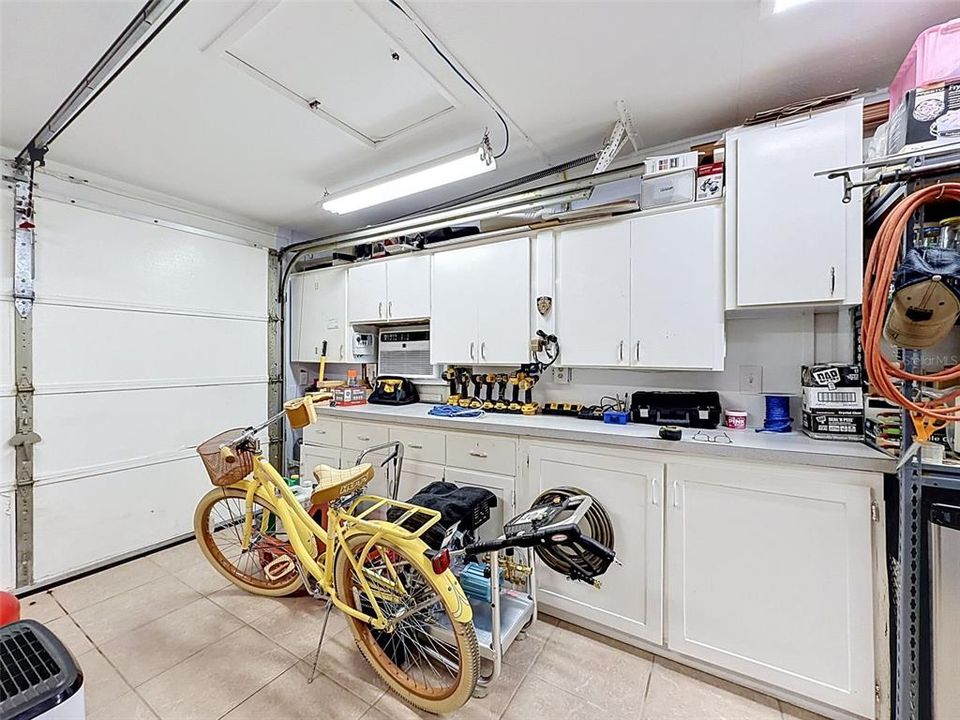 На продажу: $450,000 (2 спален, 2 ванн, 1802 Квадратных фут)