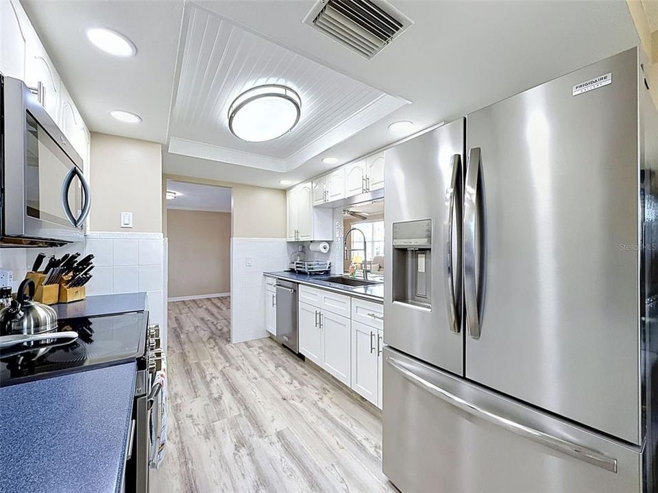 На продажу: $450,000 (2 спален, 2 ванн, 1802 Квадратных фут)