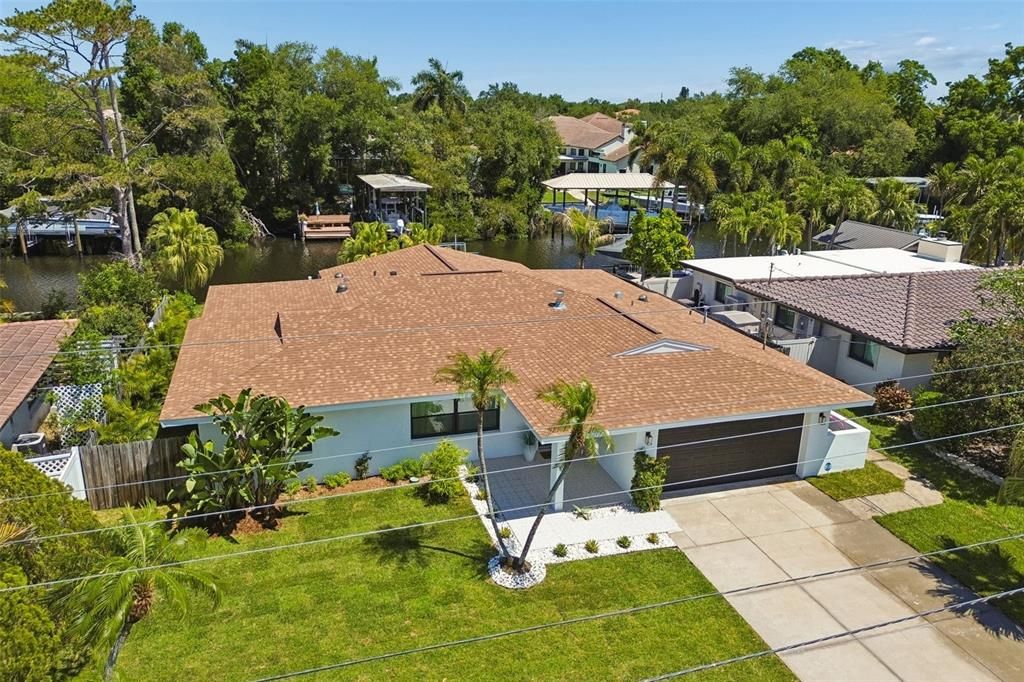 En Venta: $1,375,000 (4 camas, 3 baños, 2100 Pies cuadrados)