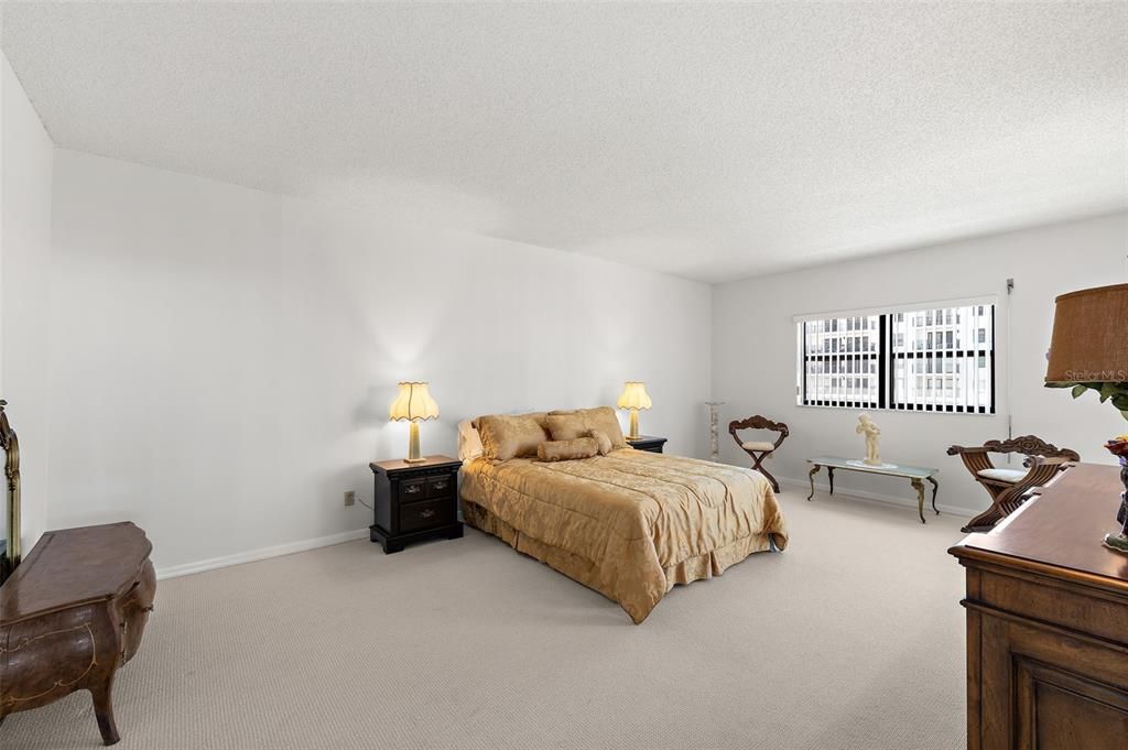 For Sale: $625,000 (3 beds, 2 baths, 2340 Square Feet)