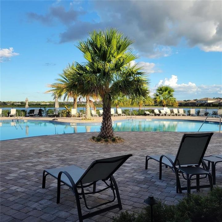 For Rent: $3,950 (3 beds, 3 baths, 2201 Square Feet)