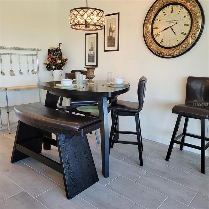 For Rent: $3,950 (3 beds, 3 baths, 2201 Square Feet)