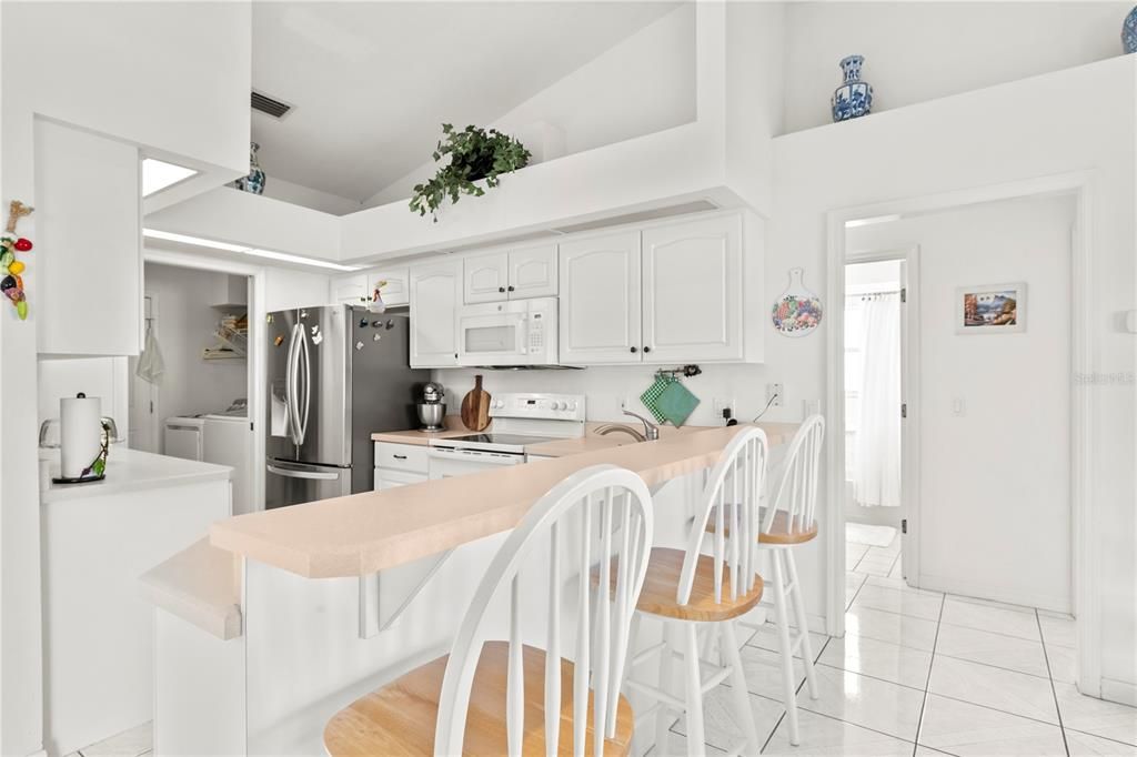 Activo con contrato: $314,000 (3 camas, 2 baños, 1593 Pies cuadrados)