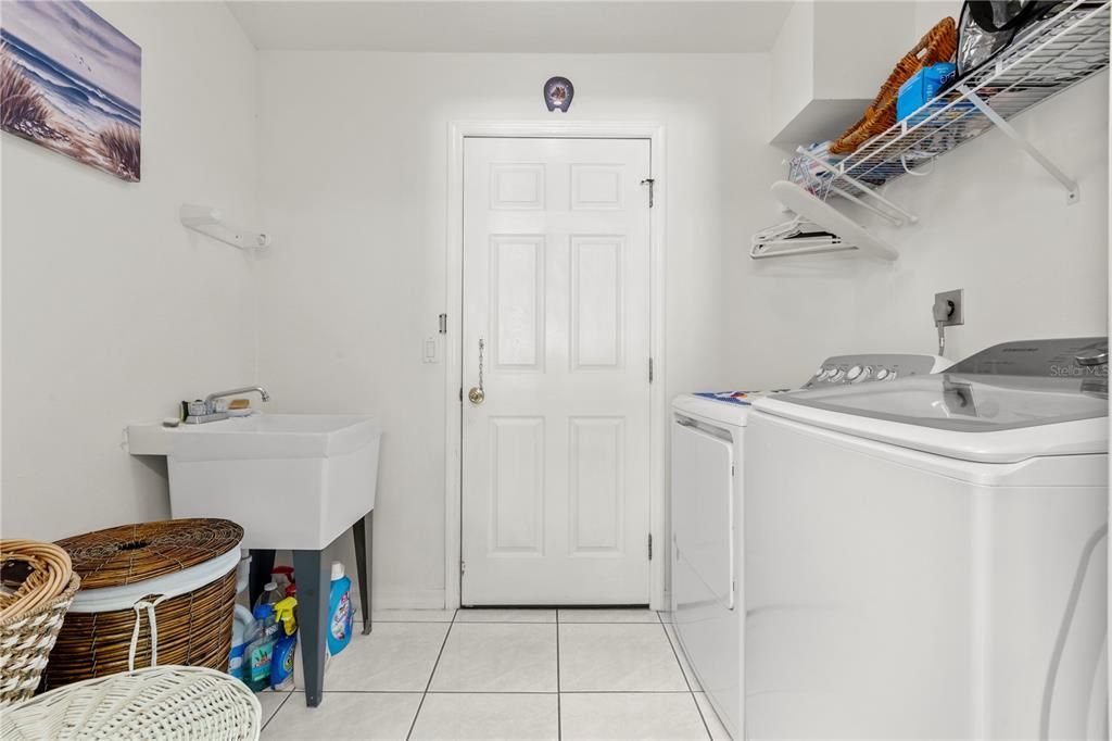 Activo con contrato: $314,000 (3 camas, 2 baños, 1593 Pies cuadrados)