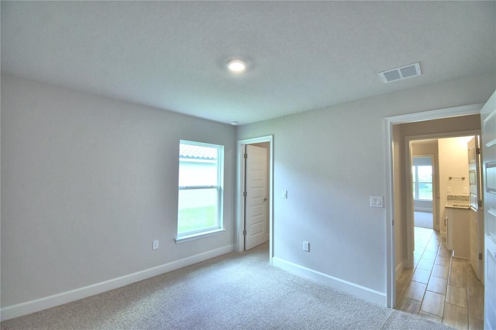 For Sale: $516,665 (4 beds, 3 baths, 2200 Square Feet)