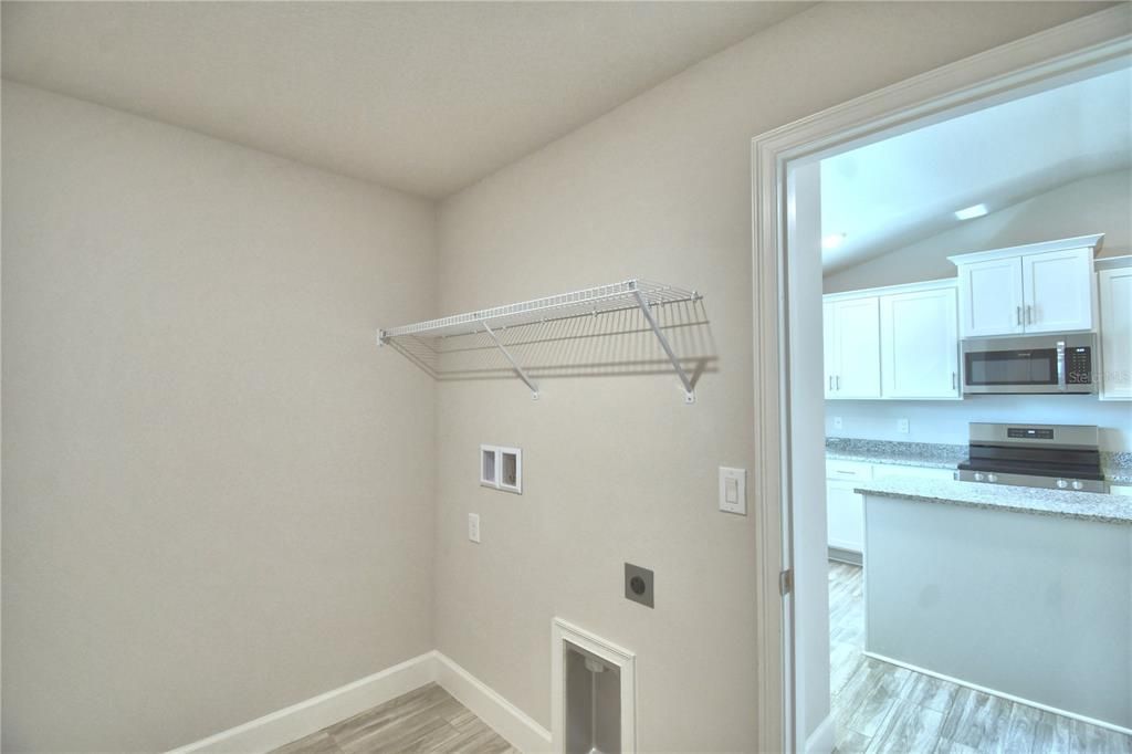 For Sale: $516,665 (4 beds, 3 baths, 2200 Square Feet)