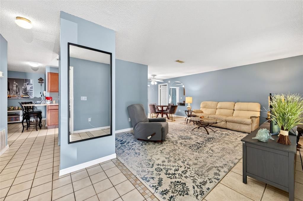For Sale: $387,000 (4 beds, 2 baths, 1449 Square Feet)
