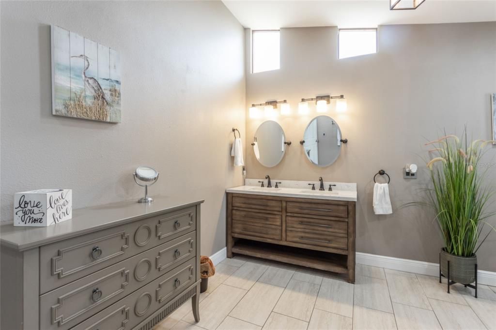 For Sale: $829,000 (3 beds, 2 baths, 2138 Square Feet)