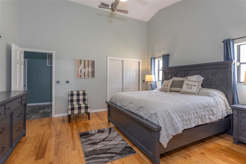 For Sale: $829,000 (3 beds, 2 baths, 2138 Square Feet)