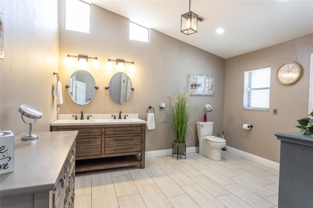 For Sale: $829,000 (3 beds, 2 baths, 2138 Square Feet)