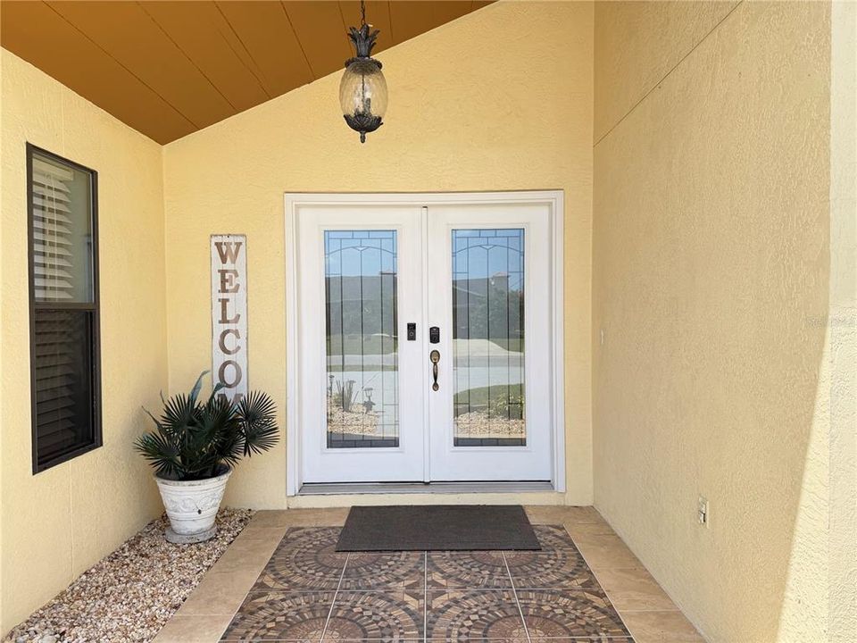 For Sale: $829,000 (3 beds, 2 baths, 2138 Square Feet)