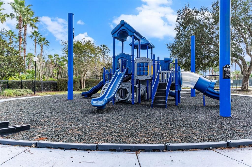 En Venta: $899,900 (4 camas, 3 baños, 3627 Pies cuadrados)