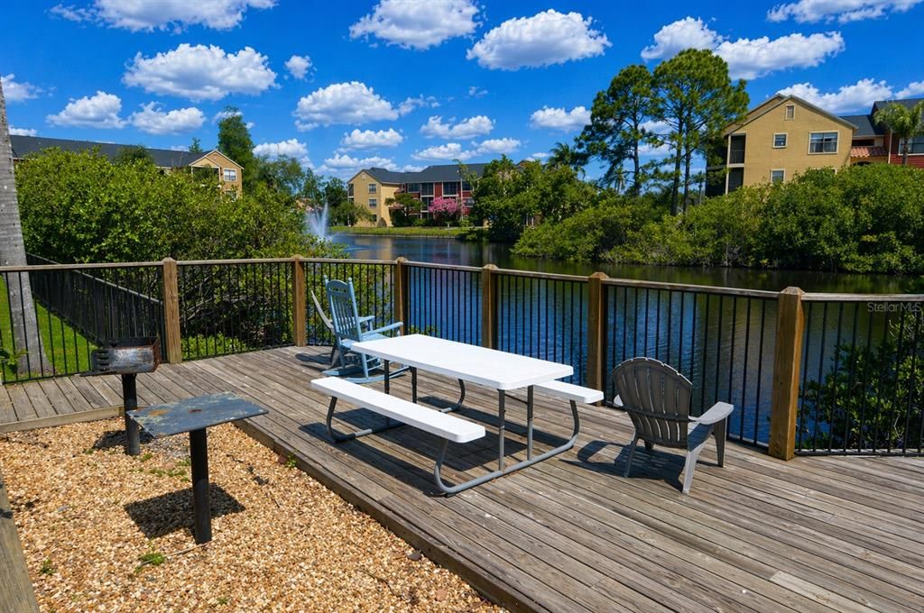 Active With Contract: $1,200 (1 beds, 1 baths, 616 Square Feet)
