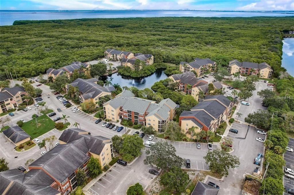 Active With Contract: $1,200 (1 beds, 1 baths, 616 Square Feet)