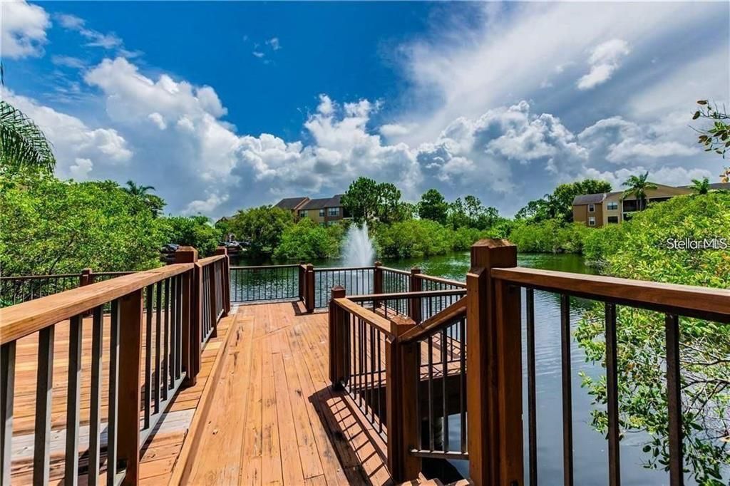 Active With Contract: $1,200 (1 beds, 1 baths, 616 Square Feet)