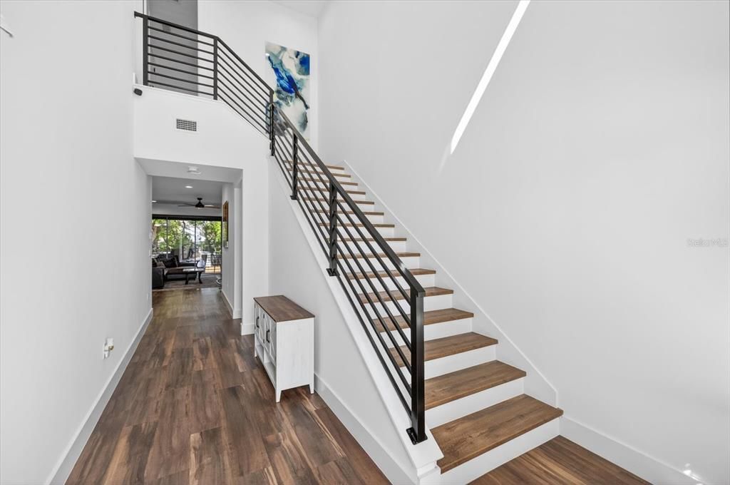 Activo con contrato: $730,000 (4 camas, 3 baños, 2652 Pies cuadrados)