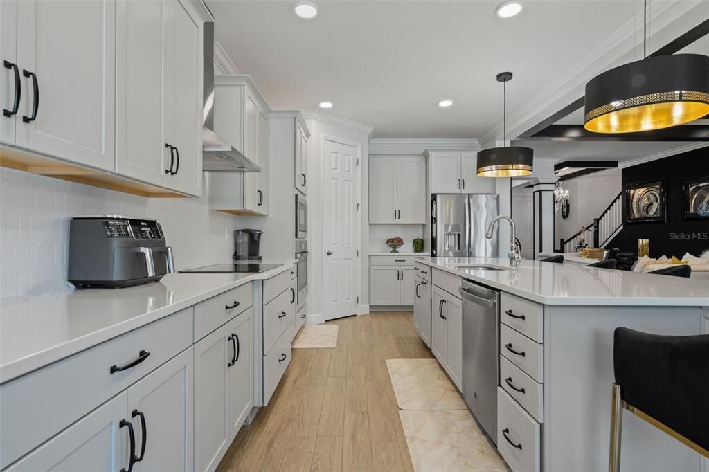 For Sale: $934,000 (5 beds, 4 baths, 3326 Square Feet)
