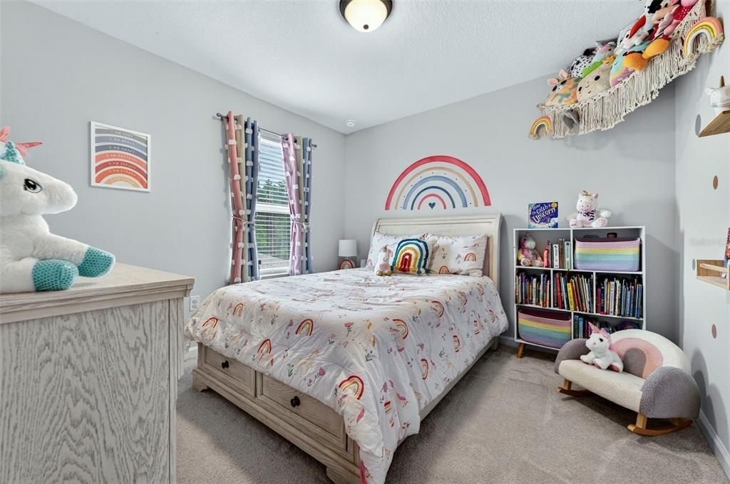 Active With Contract: $375,000 (3 beds, 2 baths, 1828 Square Feet)