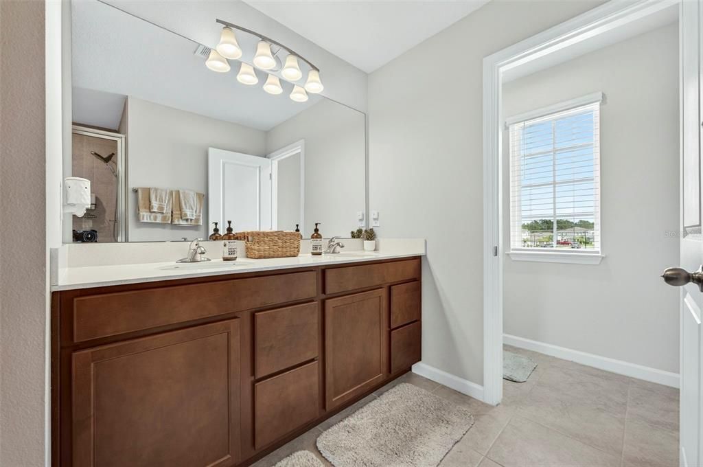 Active With Contract: $375,000 (3 beds, 2 baths, 1828 Square Feet)