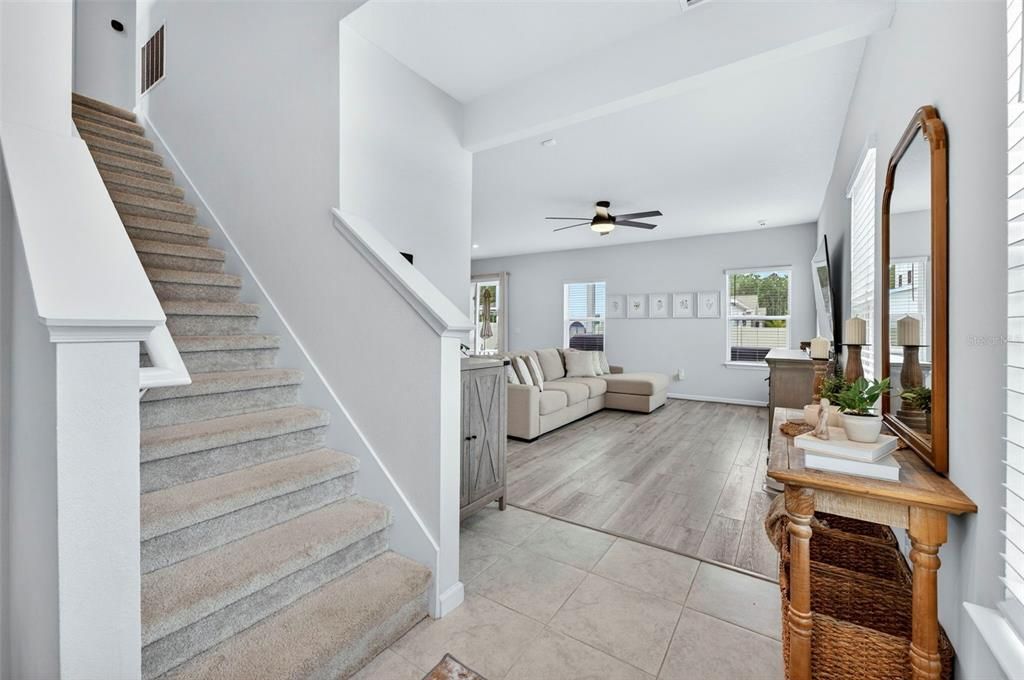 Active With Contract: $375,000 (3 beds, 2 baths, 1828 Square Feet)