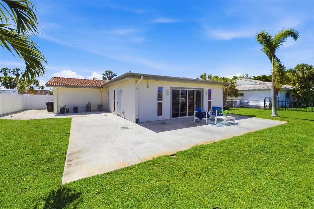 En Venta: $999,000 (3 camas, 2 baños, 1909 Pies cuadrados)