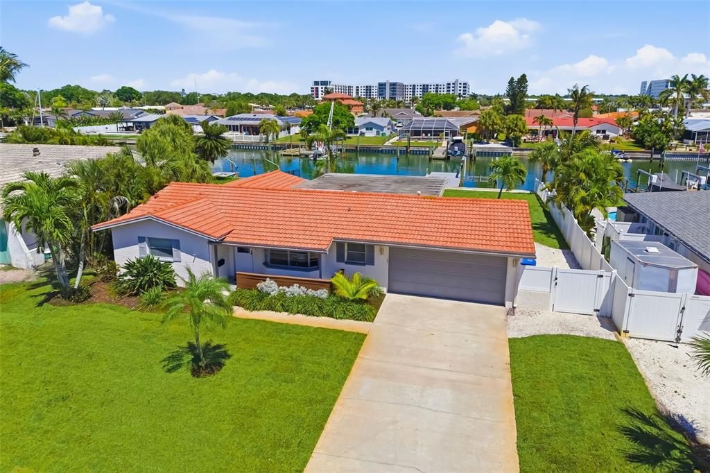 En Venta: $999,000 (3 camas, 2 baños, 1909 Pies cuadrados)