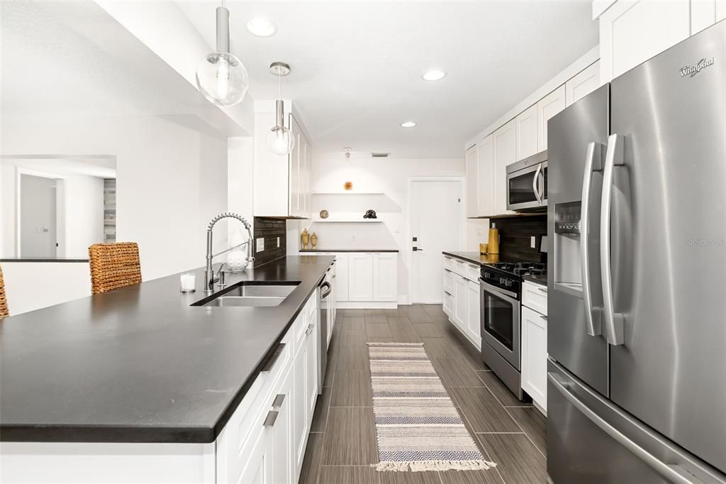 En Venta: $999,000 (3 camas, 2 baños, 1909 Pies cuadrados)