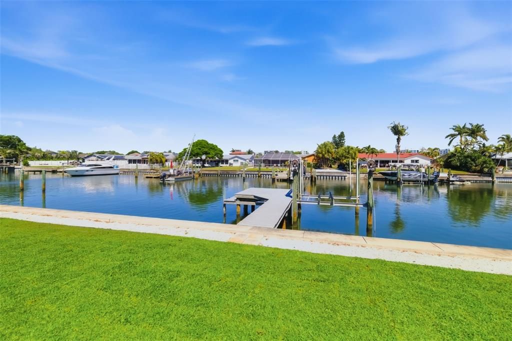 En Venta: $999,000 (3 camas, 2 baños, 1909 Pies cuadrados)