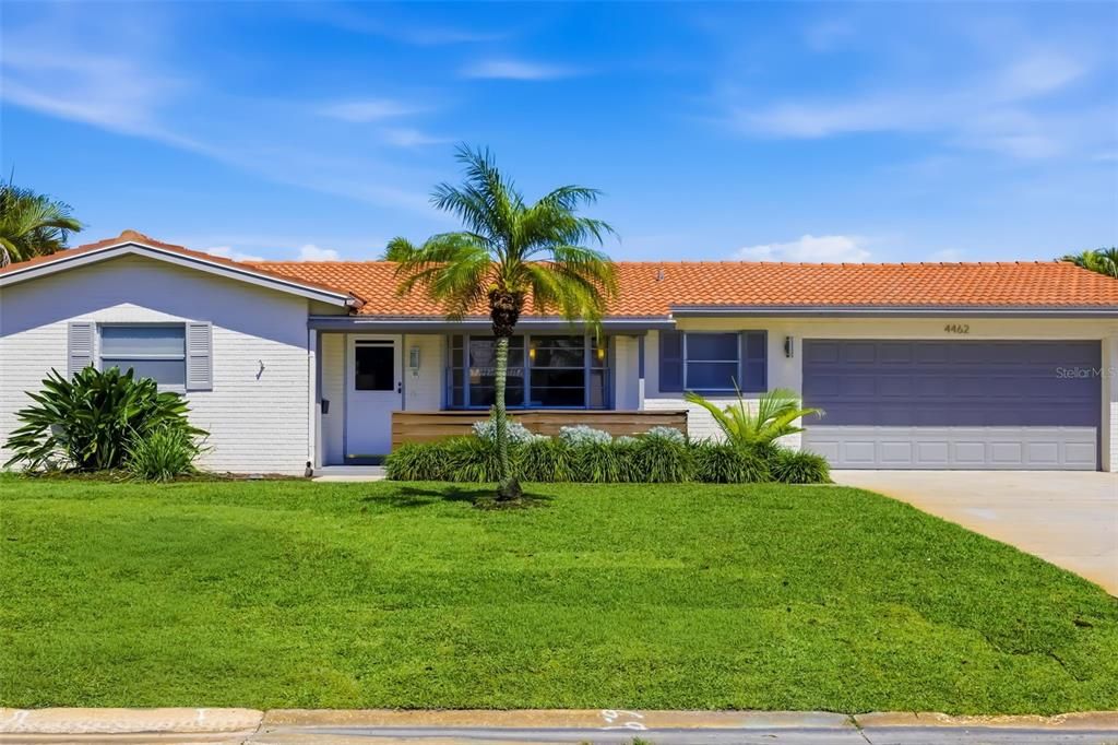 En Venta: $999,000 (3 camas, 2 baños, 1909 Pies cuadrados)