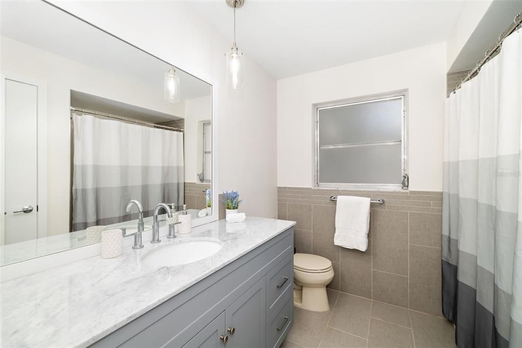 En Venta: $999,000 (3 camas, 2 baños, 1909 Pies cuadrados)