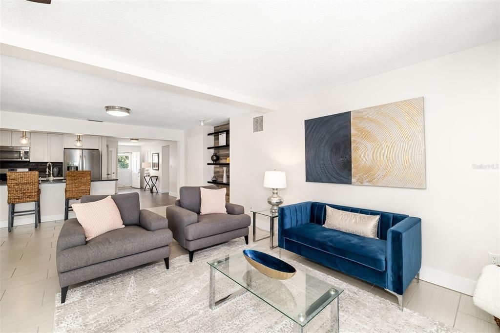 En Venta: $999,000 (3 camas, 2 baños, 1909 Pies cuadrados)