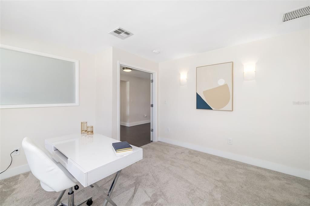 En Venta: $999,000 (3 camas, 2 baños, 1909 Pies cuadrados)