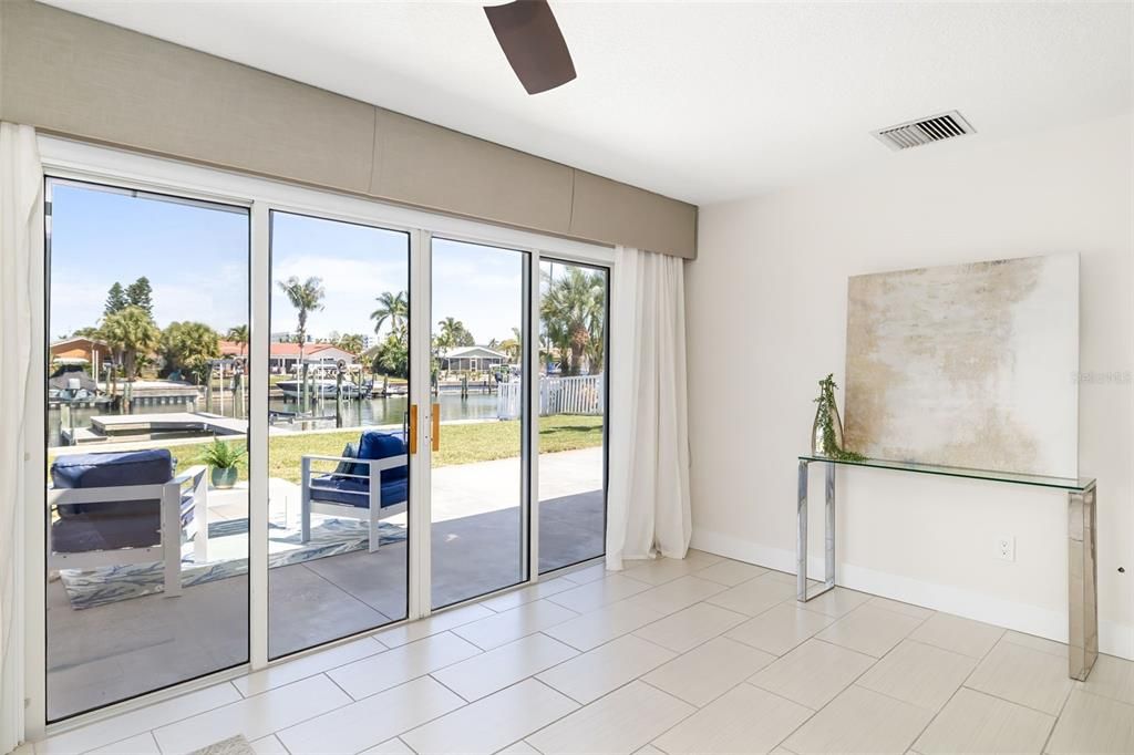 En Venta: $999,000 (3 camas, 2 baños, 1909 Pies cuadrados)
