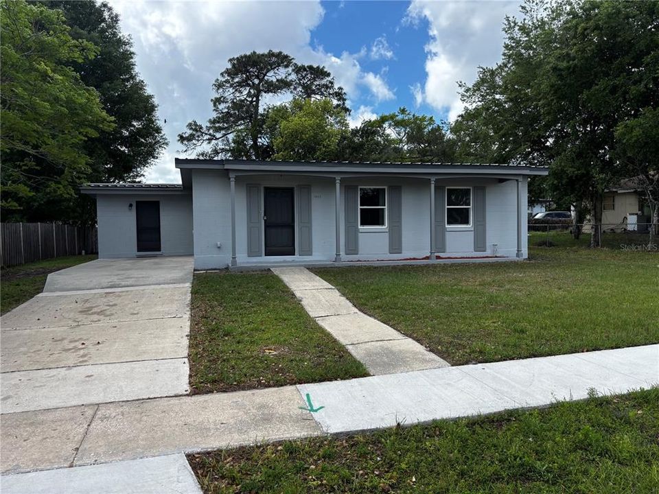 Recently Rented: $1,525 (2 beds, 1 baths, 1126 Square Feet)