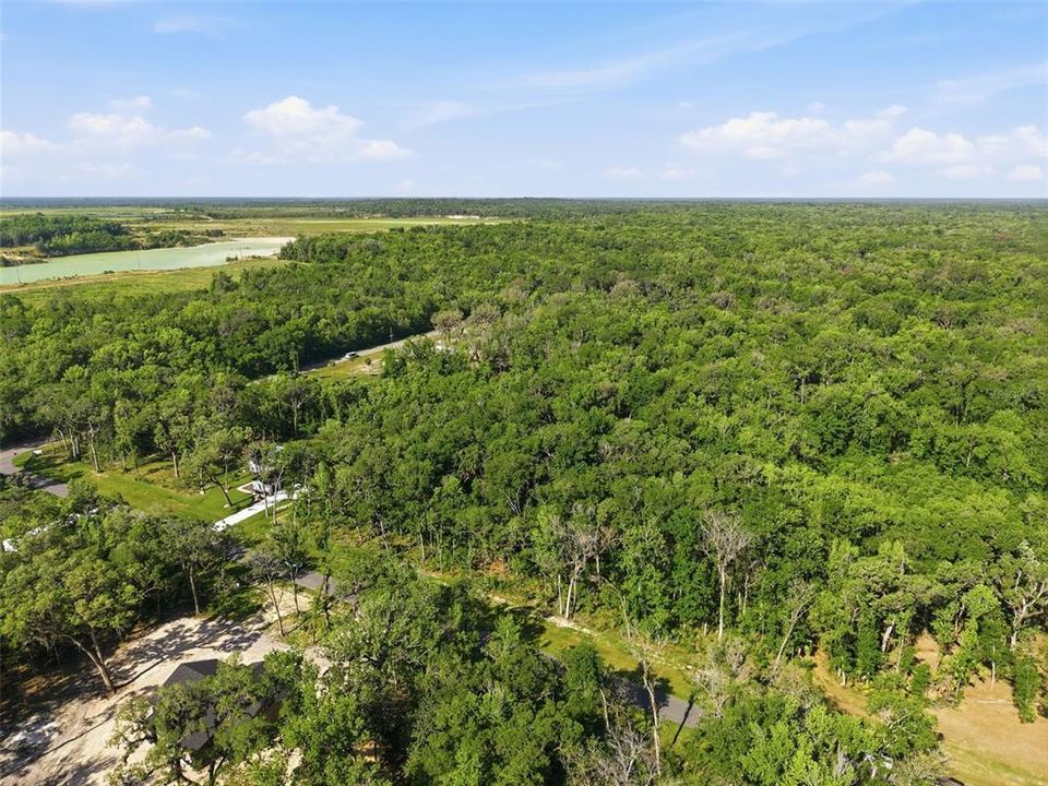 На продажу: $159,000 (2.50 acres)