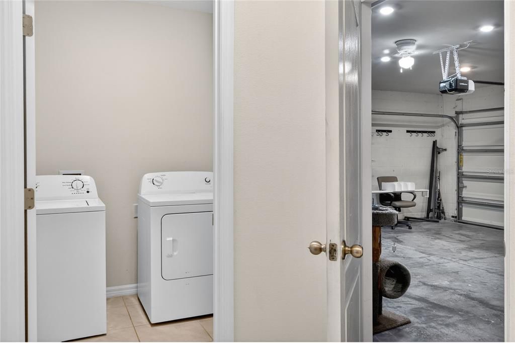 Active With Contract: $259,000 (3 beds, 2 baths, 1725 Square Feet)