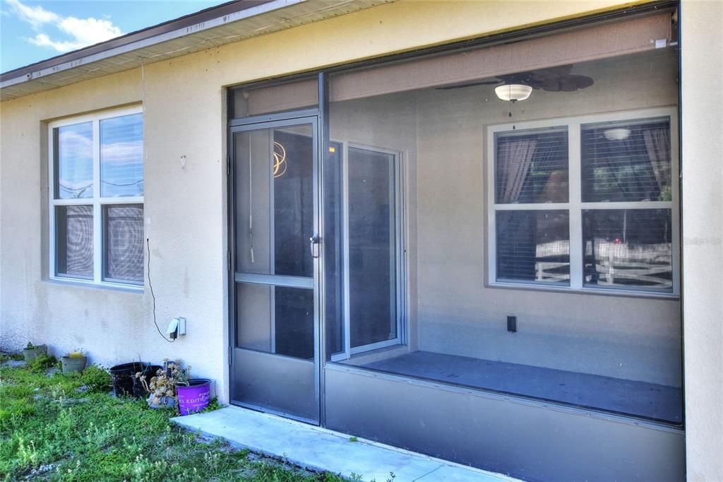 Active With Contract: $259,000 (3 beds, 2 baths, 1725 Square Feet)