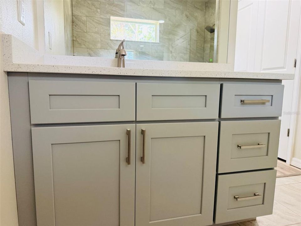 En Venta: $359,900 (3 camas, 2 baños, 1682 Pies cuadrados)