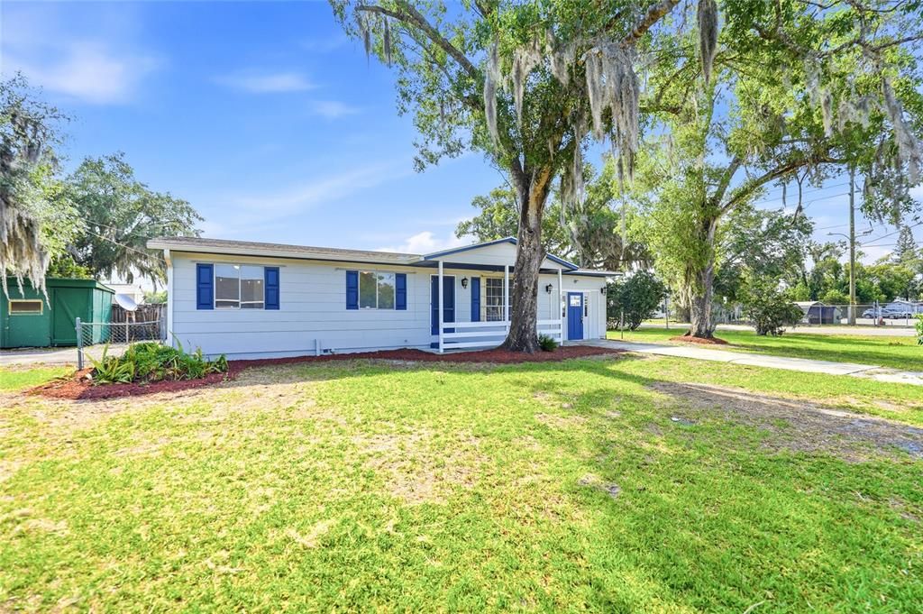 For Sale: $179,000 (3 beds, 1 baths, 1188 Square Feet)